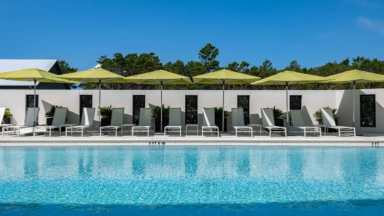 The mix of modern amenities and old Florida charm at Seagrove Beach, a perfect family-friendly destination.